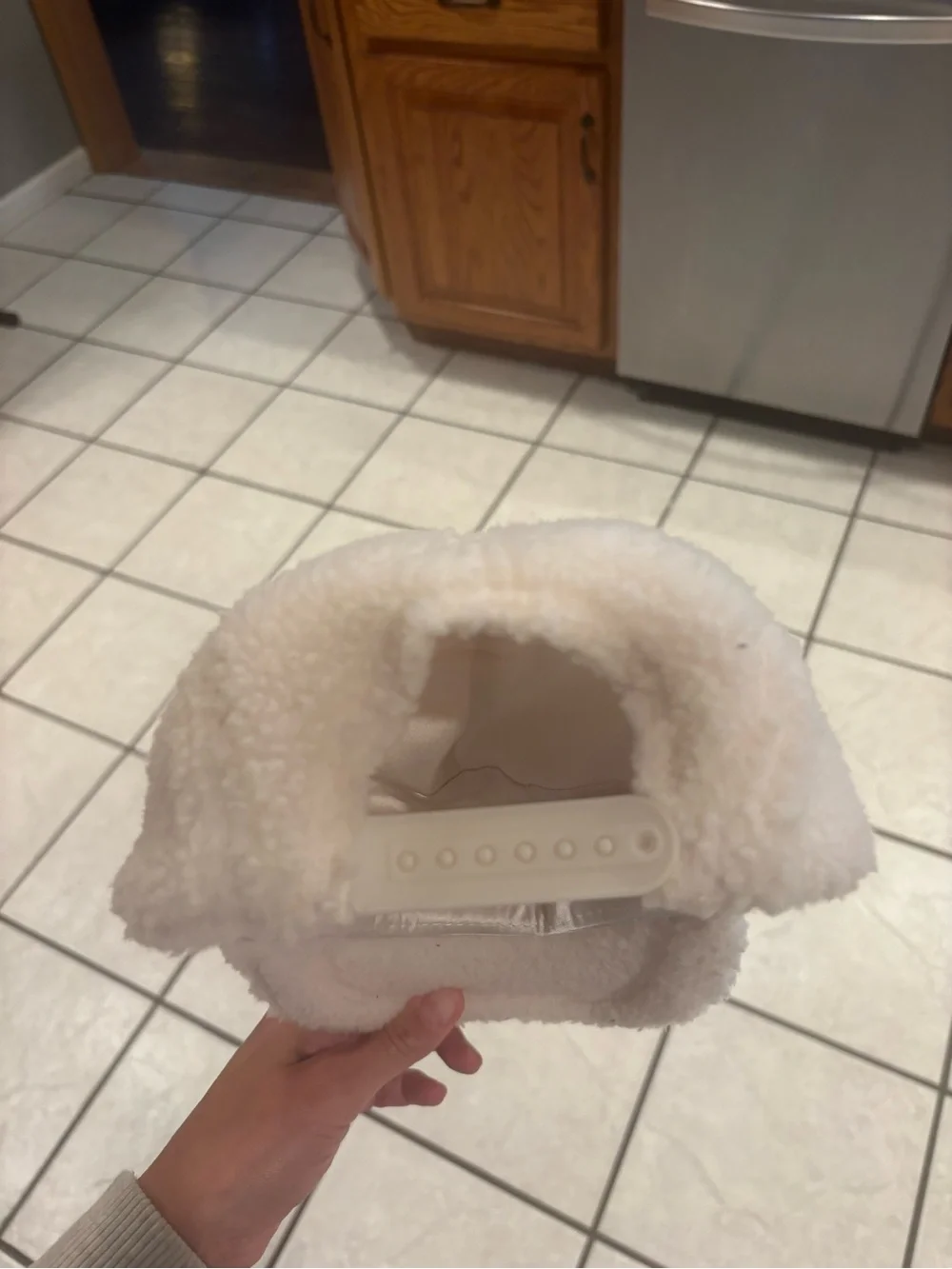Cozy Sherpa Baby Cap with Ear Details - Cream size small 1-2 year old H&M no tag